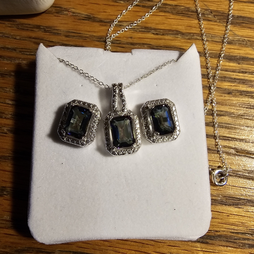 Sophisticated Sterling Silver & Mystic Topaz/Diamond Jewelry Set